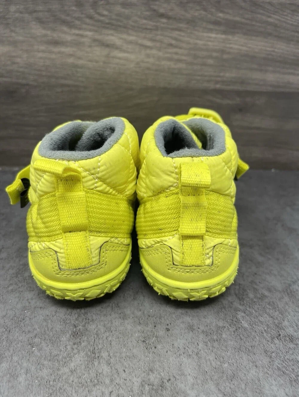 Chaco Ramble Puff Shoes Womens Size 8 Hi Vis Green Slip On Buckle
